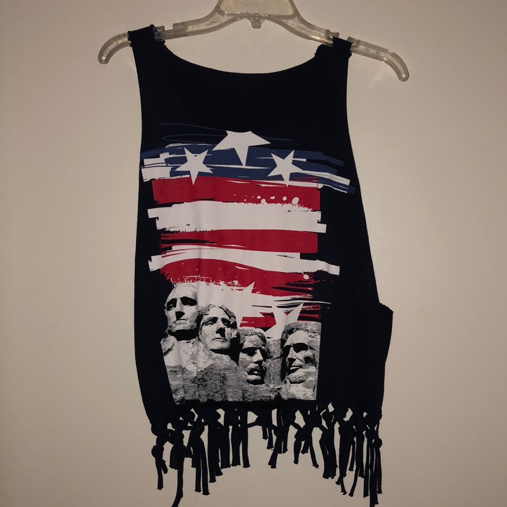 Patriotic Tank - Picture 1 of 5